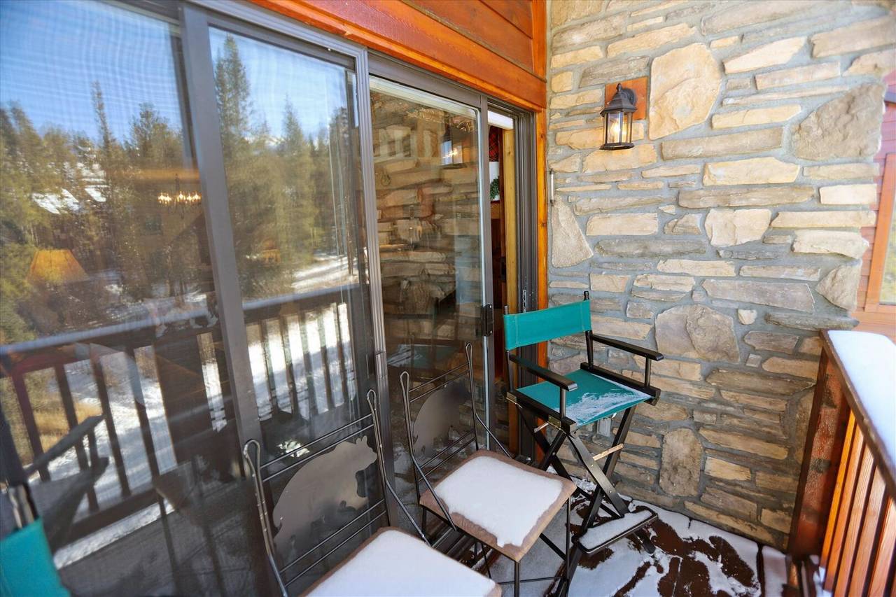 Balcony - Pine Ridge 7E - Ski-in / Ski-Out - Breckenridge Vacation Rental Balcony - Pine Ridge 7E - Ski-in / Ski-Out - Breckenridge Vacation Rental
