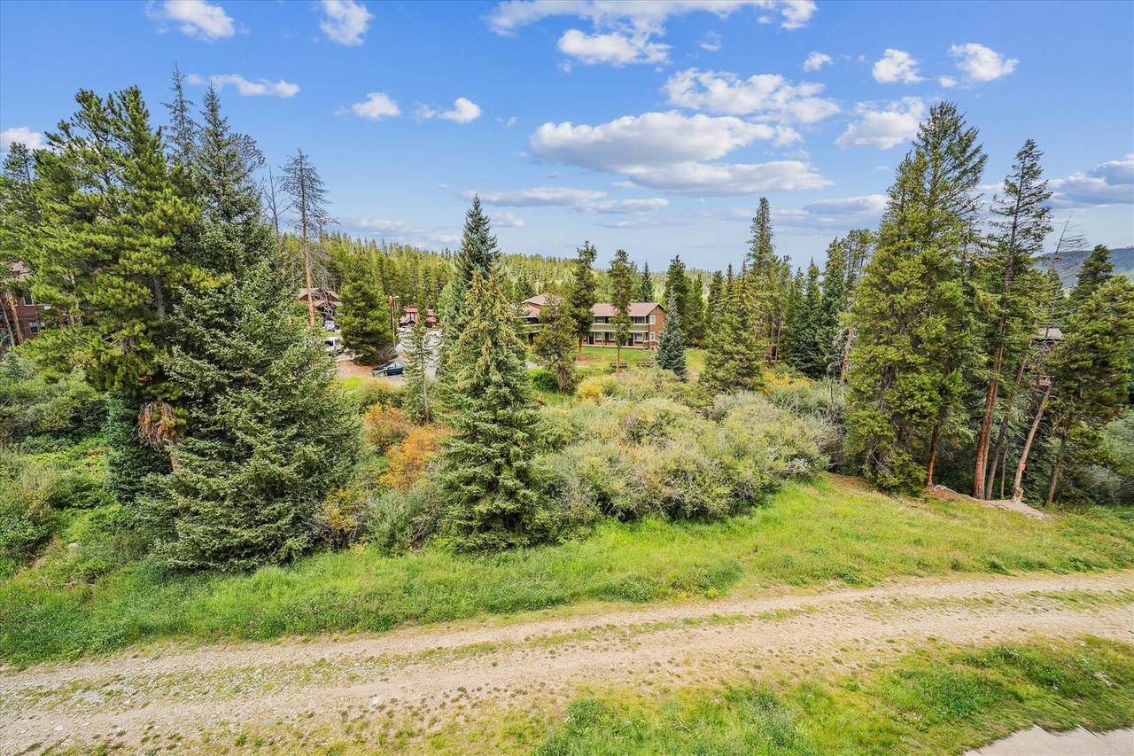 Exterior - Pine Ridge 7E - Ski-in / Ski-Out - Breckenridge Vacation Rental Exterior - Pine Ridge 7E - Ski-in / Ski-Out - Breckenridge Vacation Rental