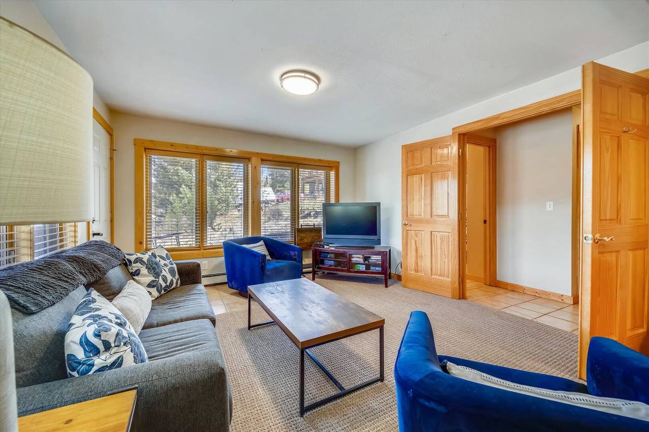 Living Area - Powder Moose Villa - Breckenridge Vacation Rental Living Area - Powder Moose Villa - Breckenridge Vacation Rental