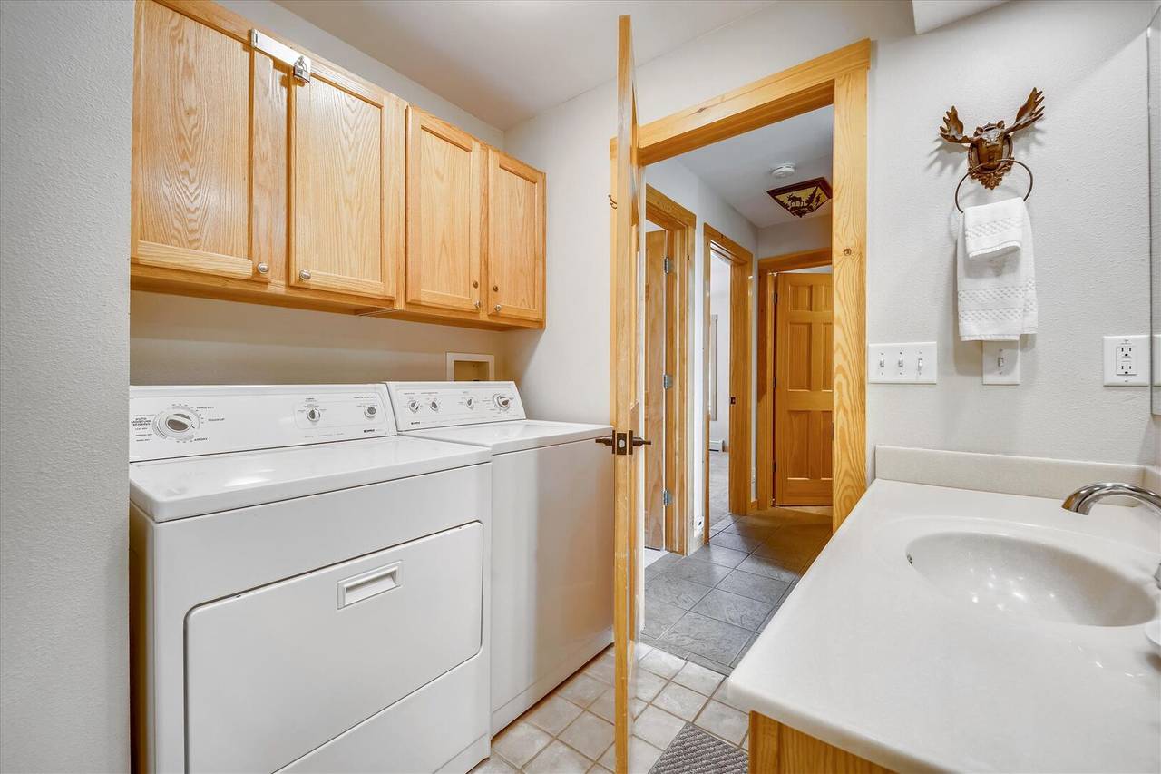 Laundry - Powder Moose Villa - Breckenridge Vacation Rental Laundry - Powder Moose Villa - Breckenridge Vacation Rental
