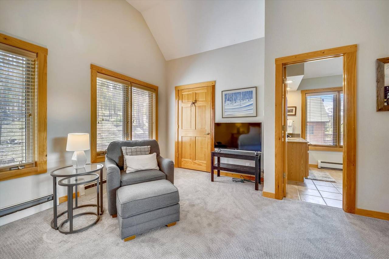 Bedroom - Powder Moose Villa - Breckenridge Vacation Rental Bedroom - Powder Moose Villa - Breckenridge Vacation Rental