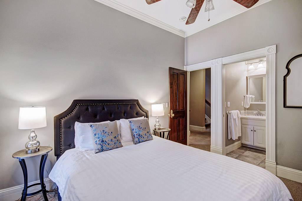 Bedroom - Ridge Street Lookout - Breckenridge Vacation Rental Bedroom - Ridge Street Lookout - Breckenridge Vacation Rental