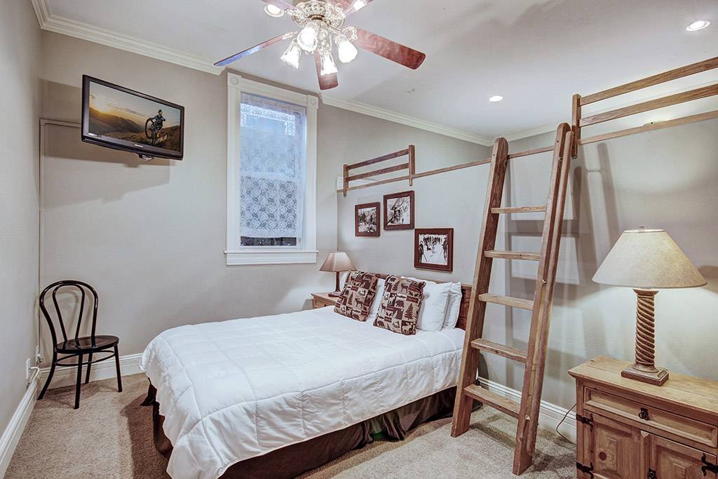 Bedroom - Ridge Street Lookout - Breckenridge Vacation Rental Bedroom - Ridge Street Lookout - Breckenridge Vacation Rental