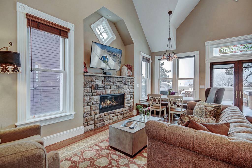Living Area - Ridge Street Lookout - Breckenridge Vacation Rental Living Area - Ridge Street Lookout - Breckenridge Vacation Rental