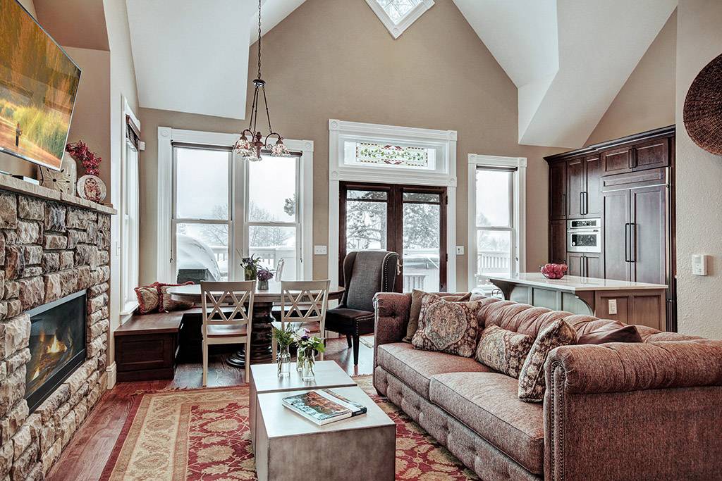 Living Area - Ridge Street Lookout - Breckenridge Vacation Rental Living Area - Ridge Street Lookout - Breckenridge Vacation Rental