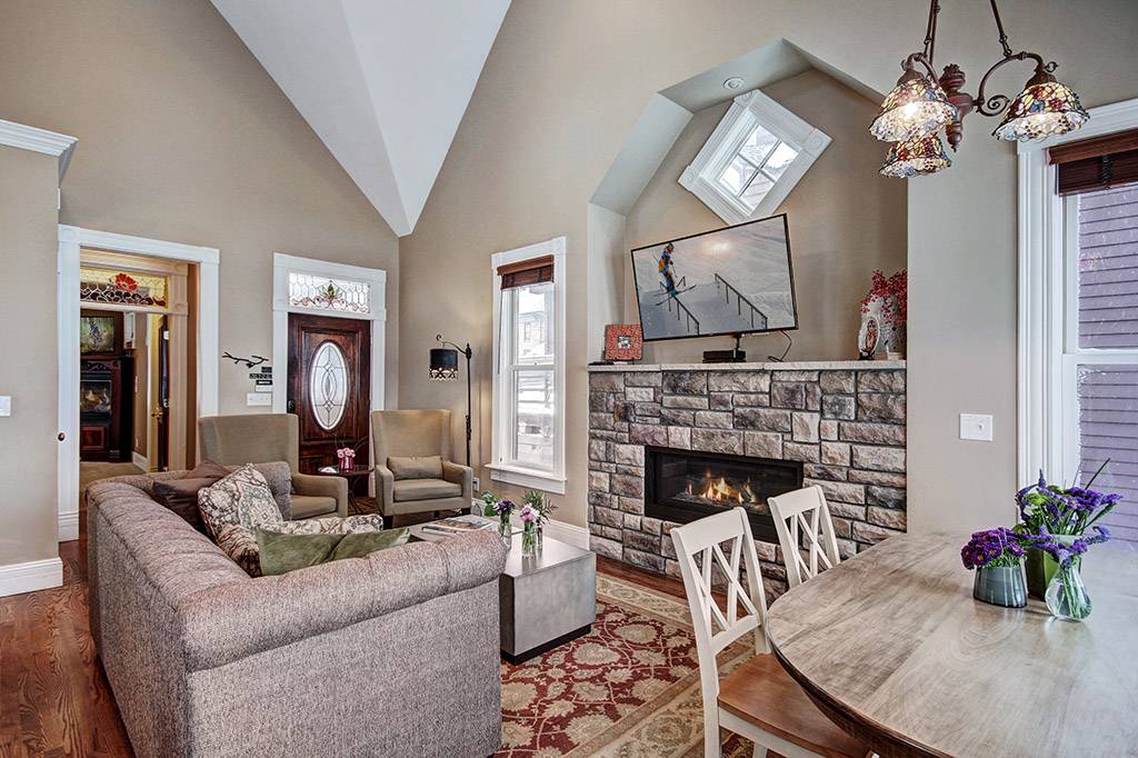 Living Area - Ridge Street Lookout - Breckenridge Vacation Rental Living Area - Ridge Street Lookout - Breckenridge Vacation Rental