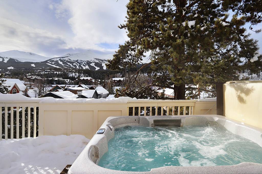 Deck - Ridge Street Lookout - Breckenridge Vacation Rental Deck - Ridge Street Lookout - Breckenridge Vacation Rental