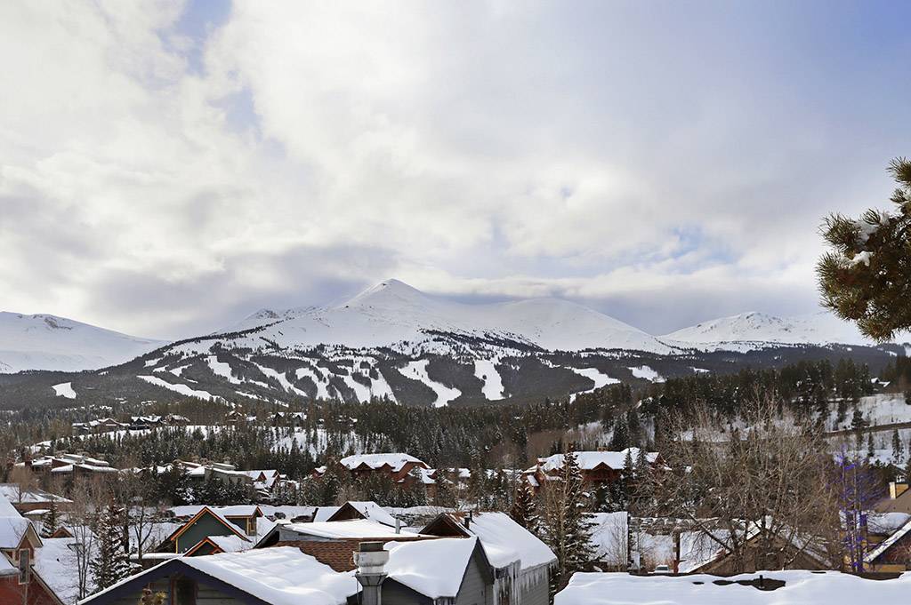 Exterior - Ridge Street Lookout - Breckenridge Vacation Rental Exterior - Ridge Street Lookout - Breckenridge Vacation Rental