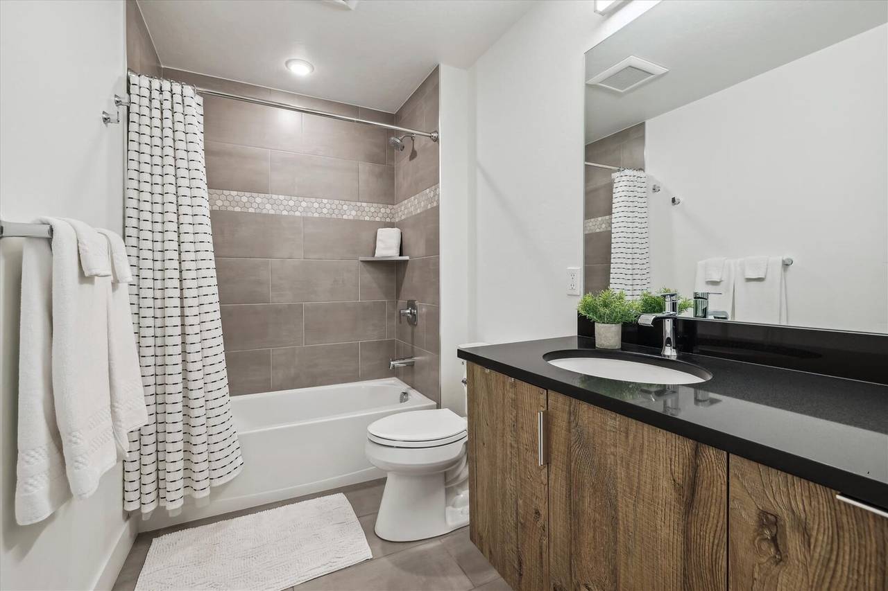 Bathroom - River West 522 - Silverthorne Vacation Rental Bathroom - River West 522 - Silverthorne Vacation Rental