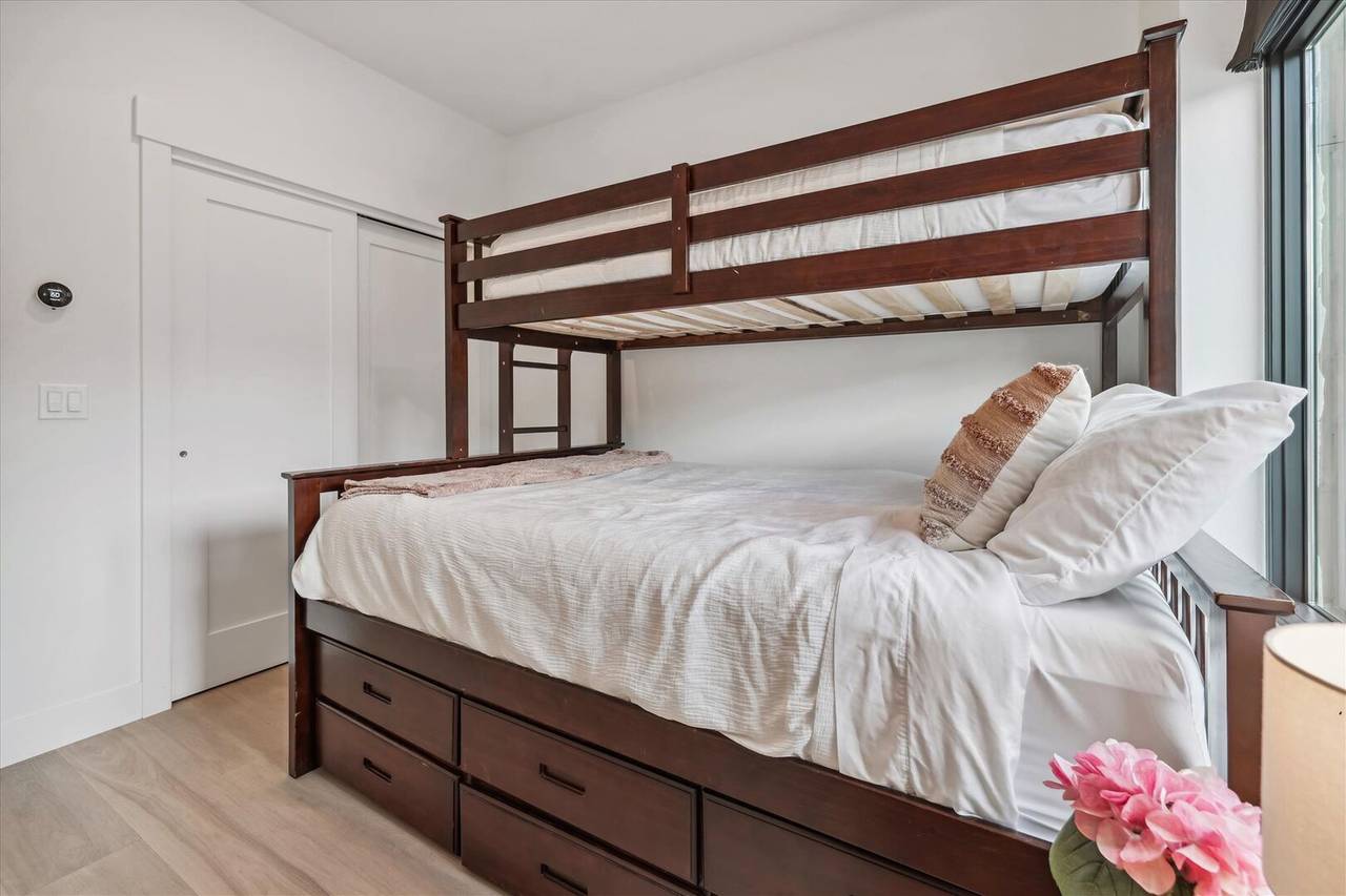 Bedroom - River West 522 - Silverthorne Vacation Rental Bedroom - River West 522 - Silverthorne Vacation Rental