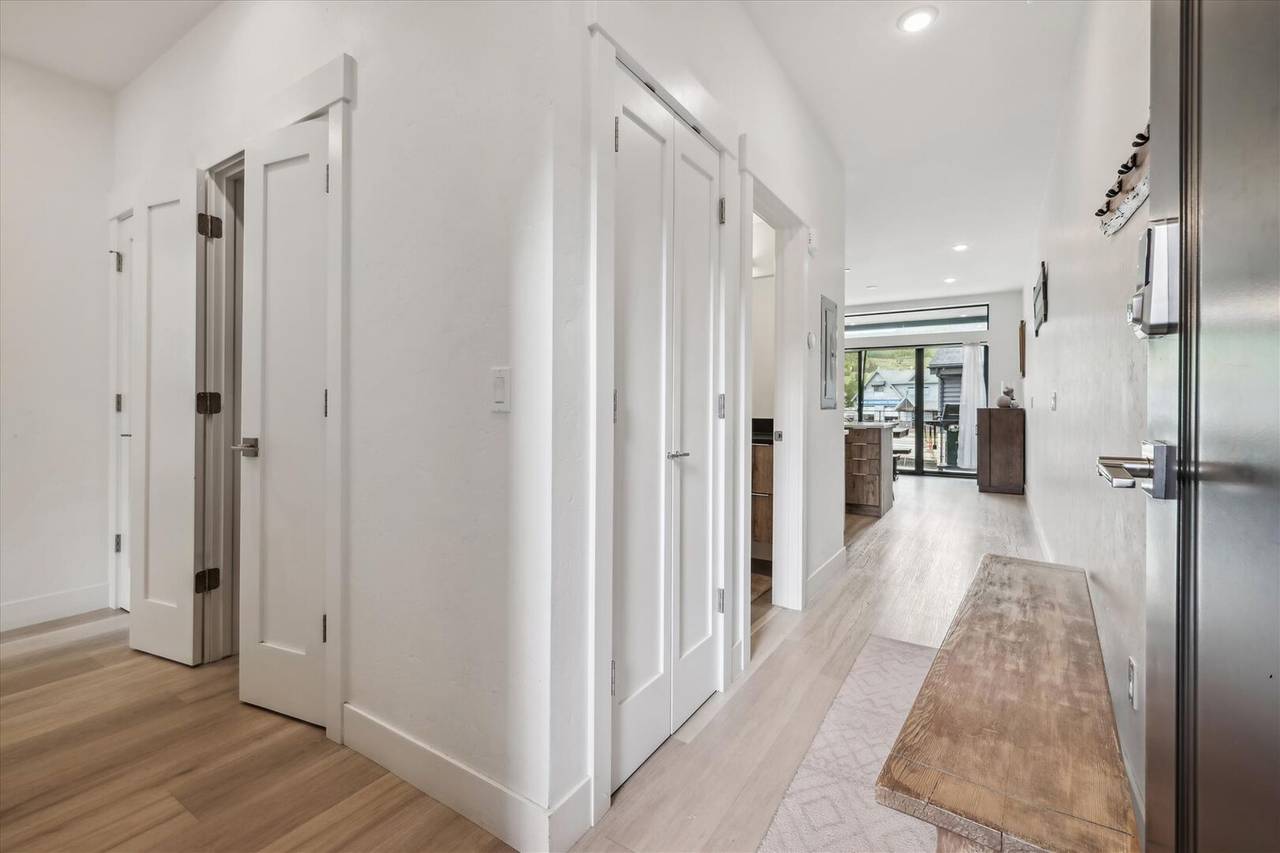 Hallway - River West 522 - Silverthorne Vacation Rental Hallway - River West 522 - Silverthorne Vacation Rental