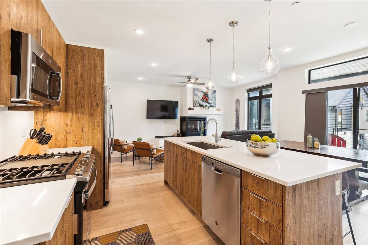 Kitchen - River West 522 - Silverthorne Vacation Rental Kitchen - River West 522 - Silverthorne Vacation Rental