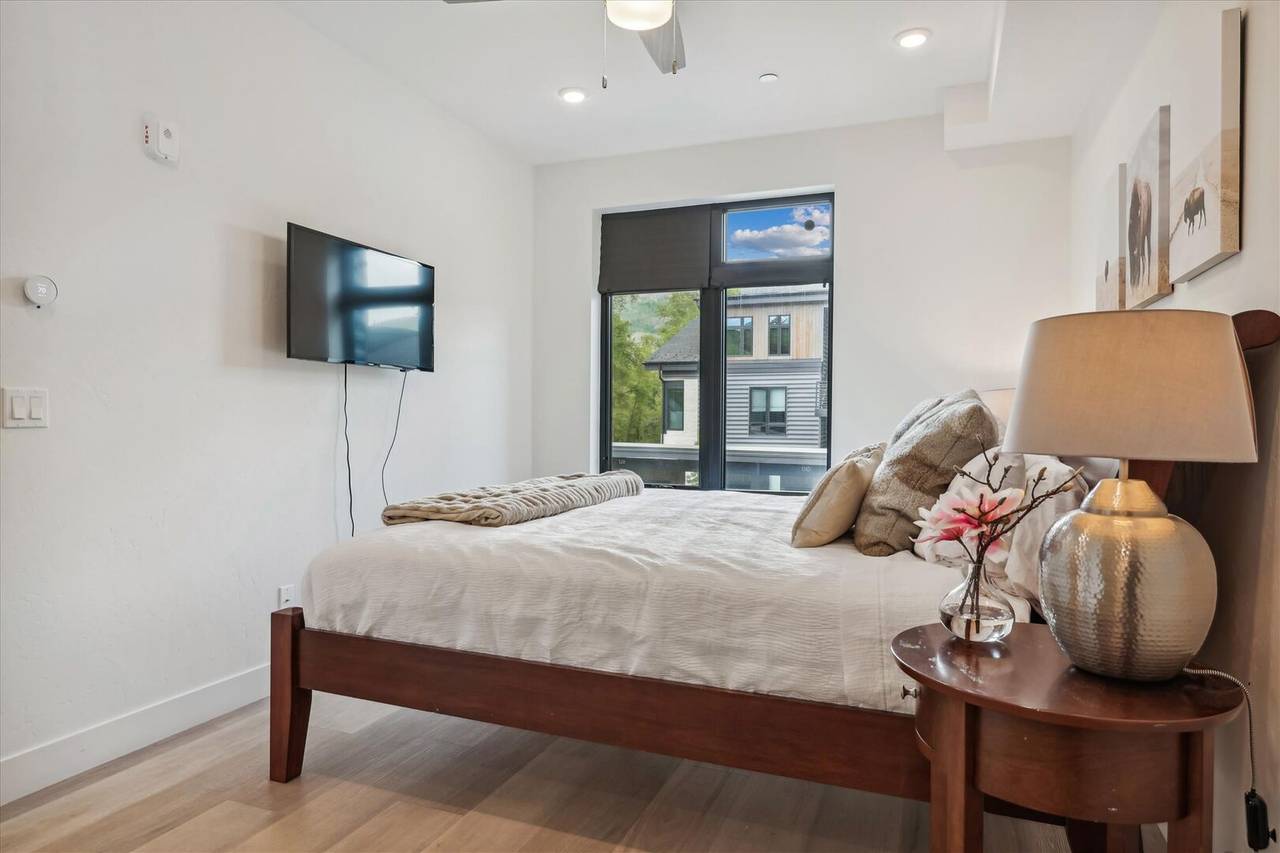 Bedroom - River West 522 - Silverthorne Vacation Rental Bedroom - River West 522 - Silverthorne Vacation Rental