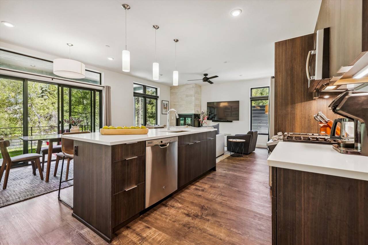 Kitchen - River West 814 - Silverthorne Vacation Rental Kitchen - River West 814 - Silverthorne Vacation Rental