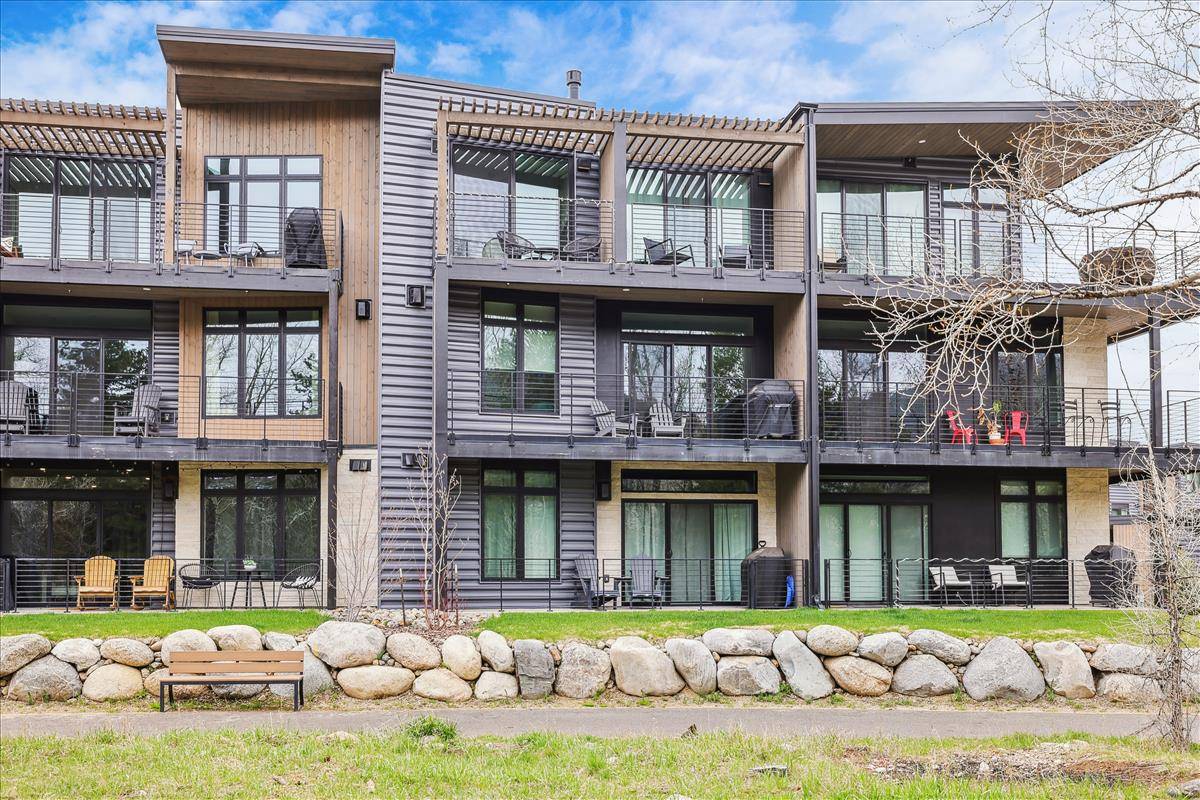 Exterior - River West 924 - Silverthorne Vacation Rental Exterior - River West 924 - Silverthorne Vacation Rental