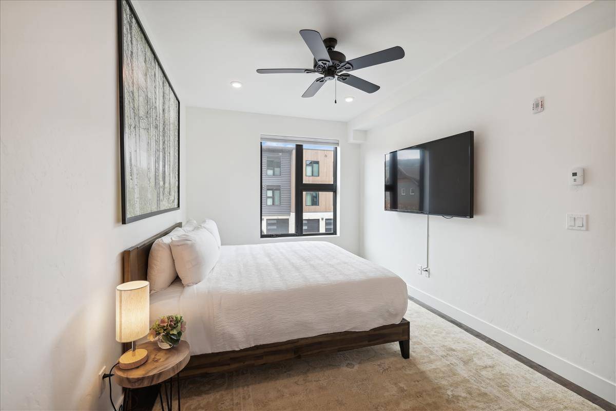 Bedroom - River West 924 - Silverthorne Vacation Rental Bedroom - River West 924 - Silverthorne Vacation Rental