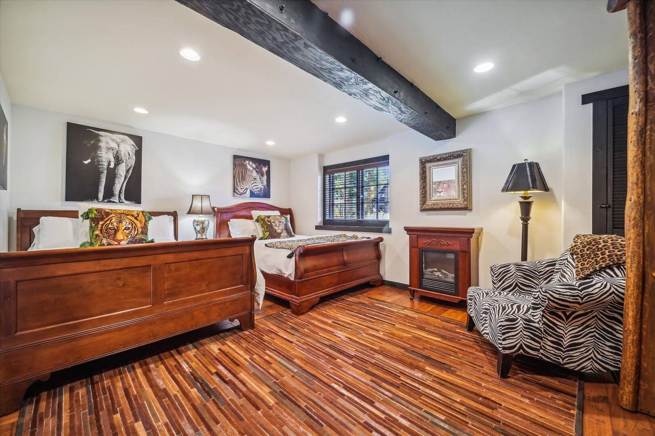 Bedroom - Silver Circle Lodge - Breckenridge Vacation Rental Bedroom - Silver Circle Lodge - Breckenridge Vacation Rental