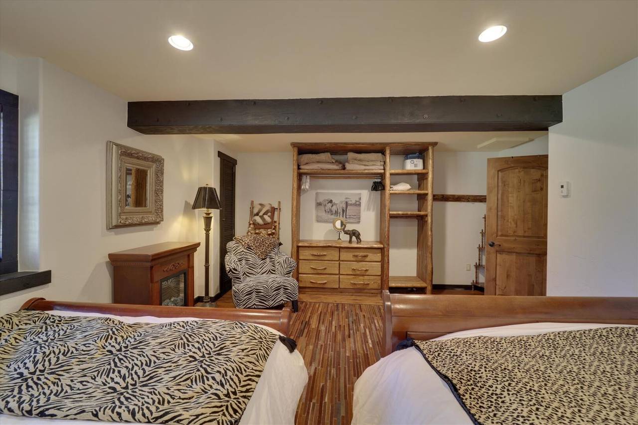 Bedroom - Silver Circle Lodge - Breckenridge Vacation Rental Bedroom - Silver Circle Lodge - Breckenridge Vacation Rental