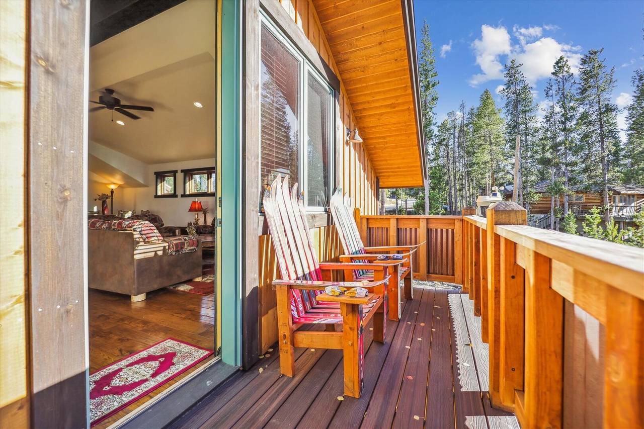 Balcony - Silver Circle Lodge - Breckenridge Vacation Rental Balcony - Silver Circle Lodge - Breckenridge Vacation Rental