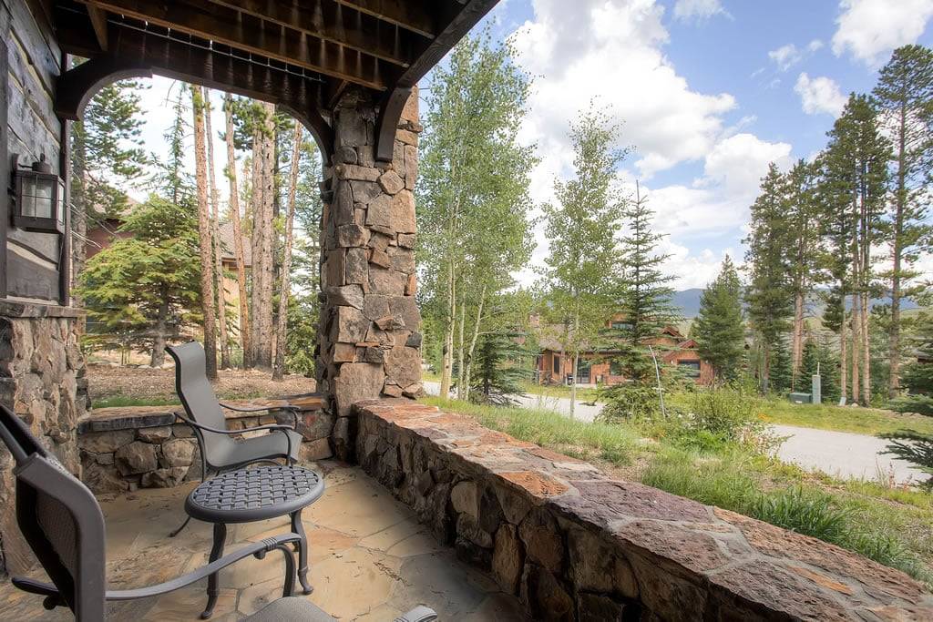 Exterior - Ski Bridge Lodge - Breckenridge Vacation Rental Exterior - Ski Bridge Lodge - Breckenridge Vacation Rental