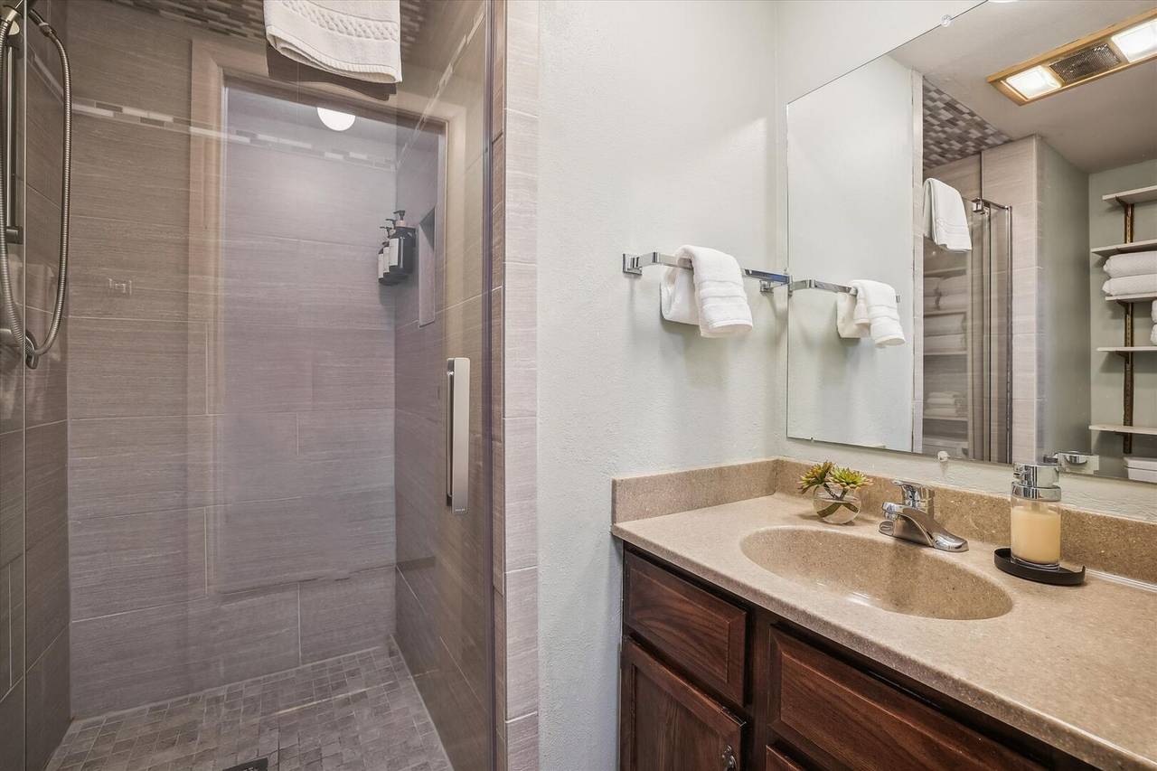 Bathroom, SnowAway, Breckenridge Vacation Rental Bathroom, SnowAway, Breckenridge Vacation Rental