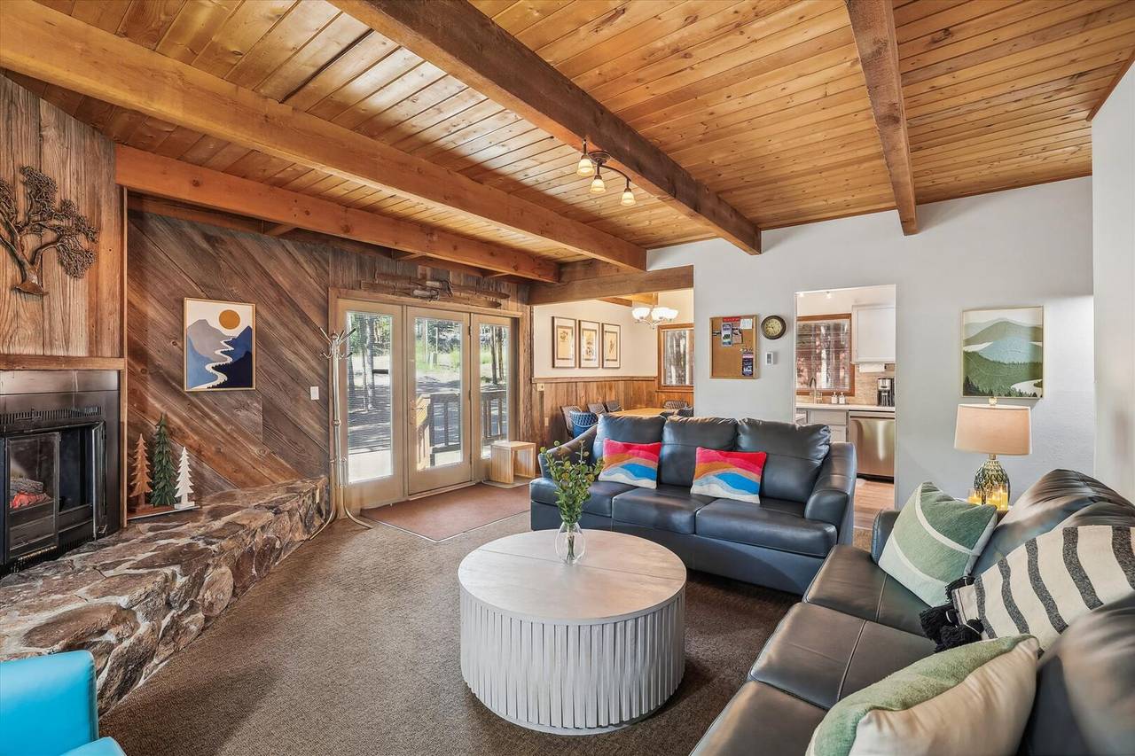 Living Room, SnowAway, Breckenridge Vacation Rental Living Room, SnowAway, Breckenridge Vacation Rental