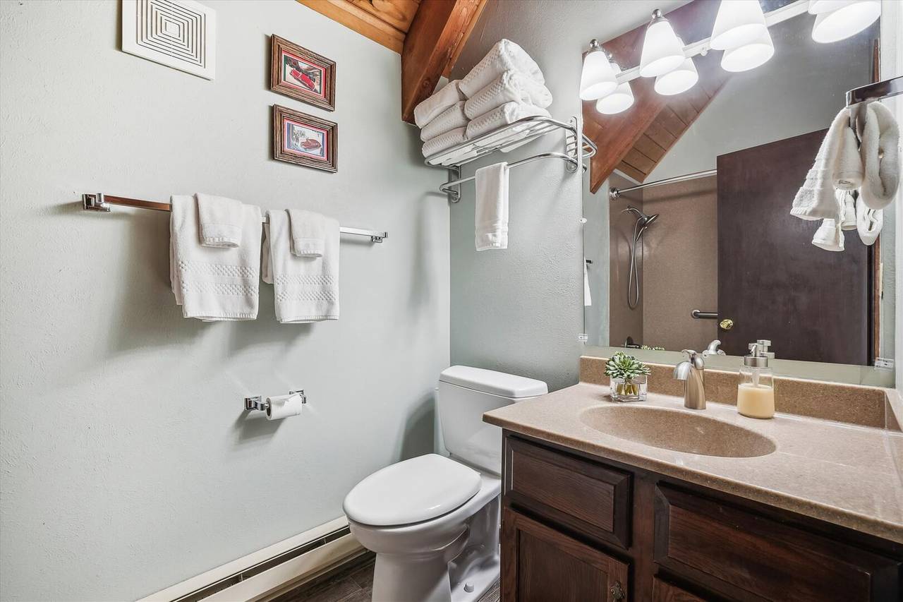 Bathroom, SnowAway, Breckenridge Vacation Rental Bathroom, SnowAway, Breckenridge Vacation Rental