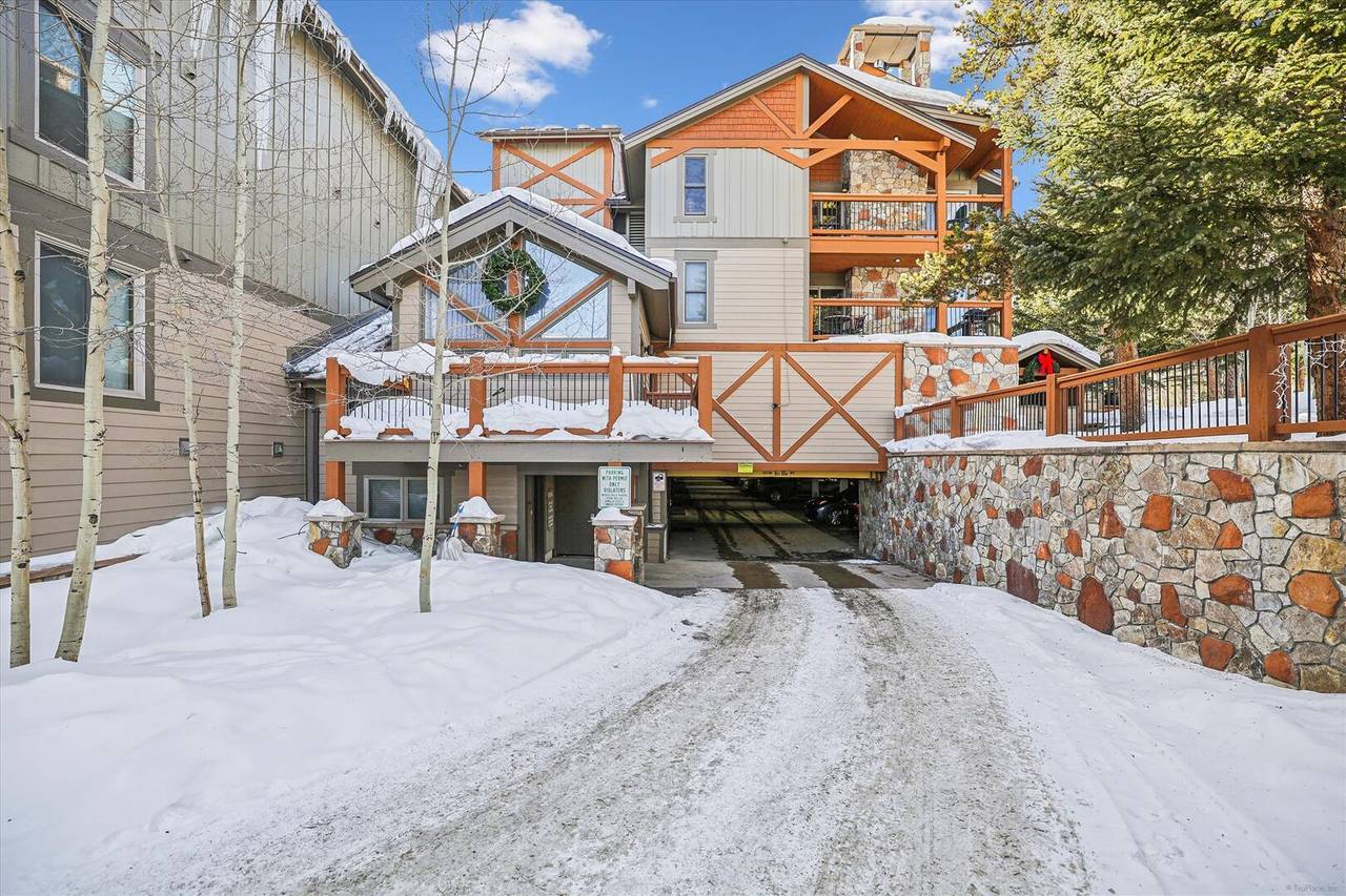 Exterior - Ski Watch 329 - Breckenridge Vacation Rental Exterior - Ski Watch 329 - Breckenridge Vacation Rental