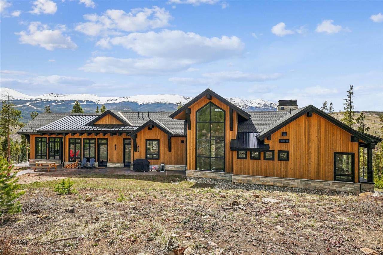 Exterior, The Crowne Summit, Breckenridge Vacation Rental Exterior, The Crowne Summit, Breckenridge Vacation Rental