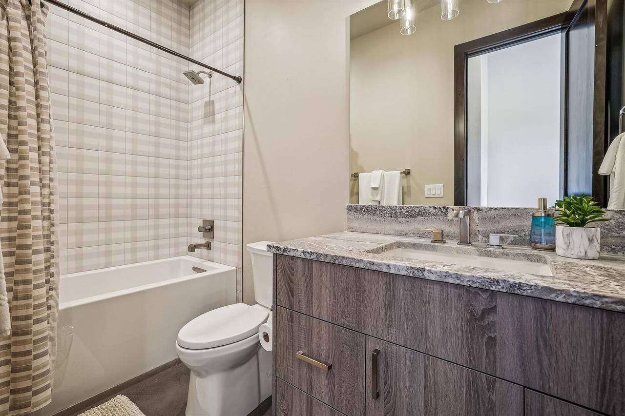 Bathroom, The Crowne Summit, Breckenridge Vacation Rental Bathroom, The Crowne Summit, Breckenridge Vacation Rental