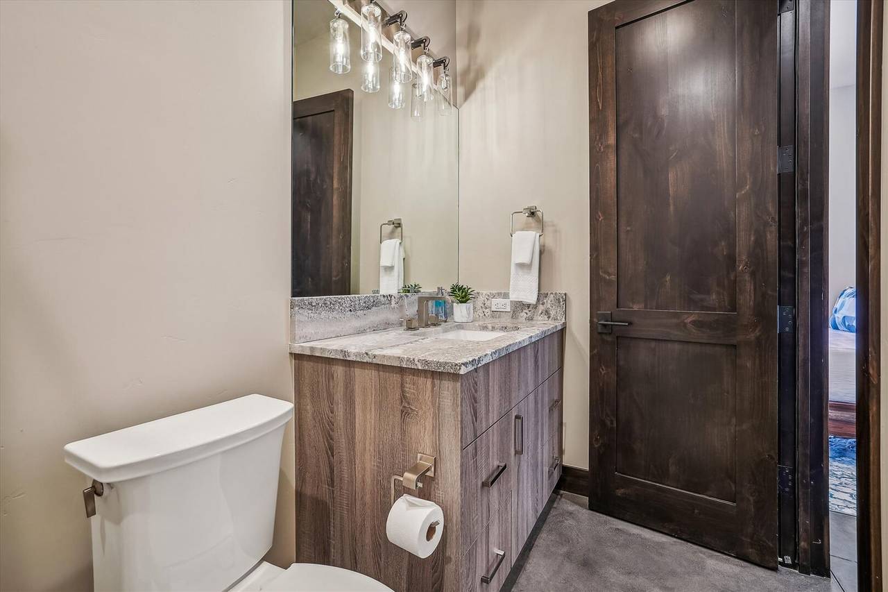 Bathroom, The Crowne Summit, Breckenridge Vacation Rental Bathroom, The Crowne Summit, Breckenridge Vacation Rental