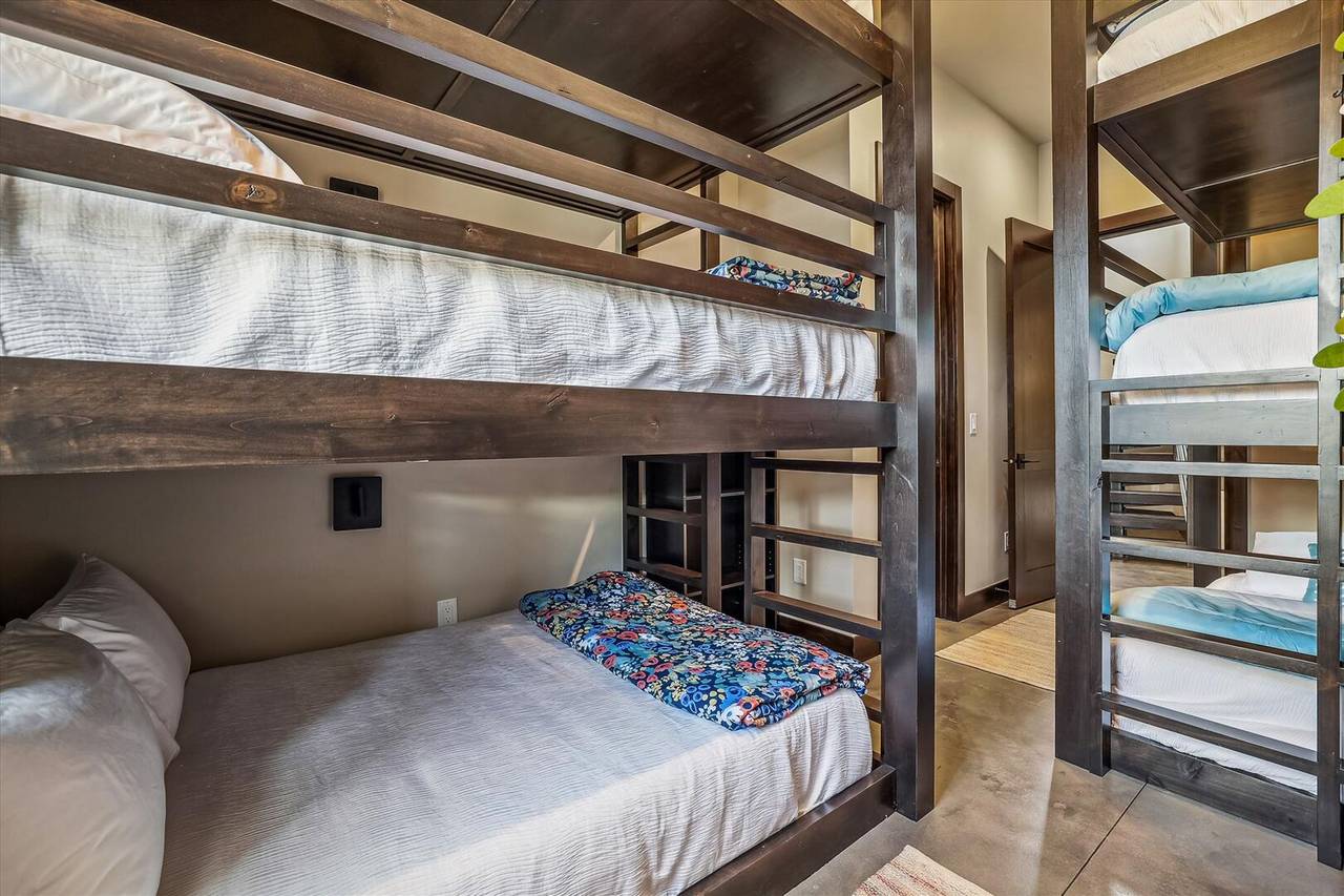 Bedroom, The Crowne Summit, Breckenridge Vacation Rental Bedroom, The Crowne Summit, Breckenridge Vacation Rental