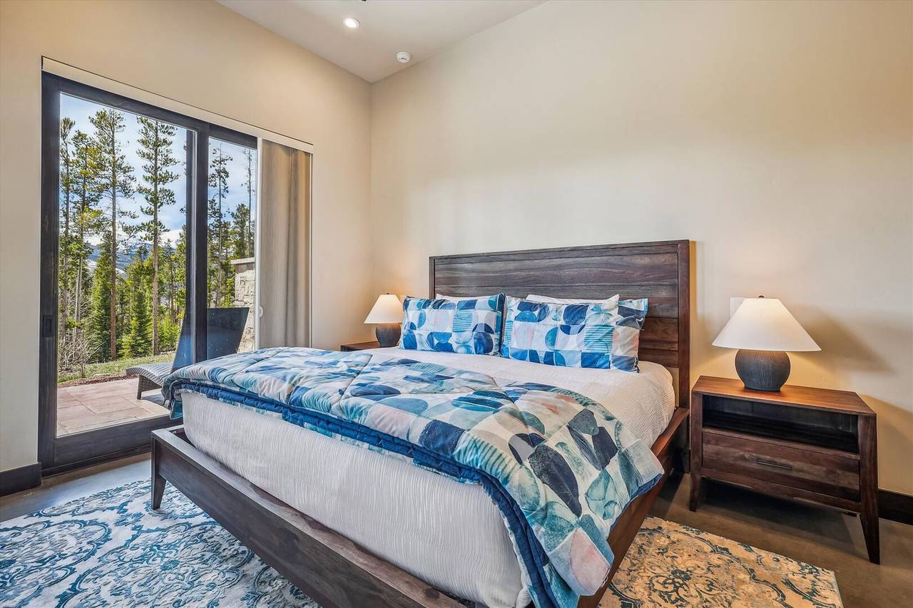 Bedroom, The Crowne Summit, Breckenridge Vacation Rental Bedroom, The Crowne Summit, Breckenridge Vacation Rental