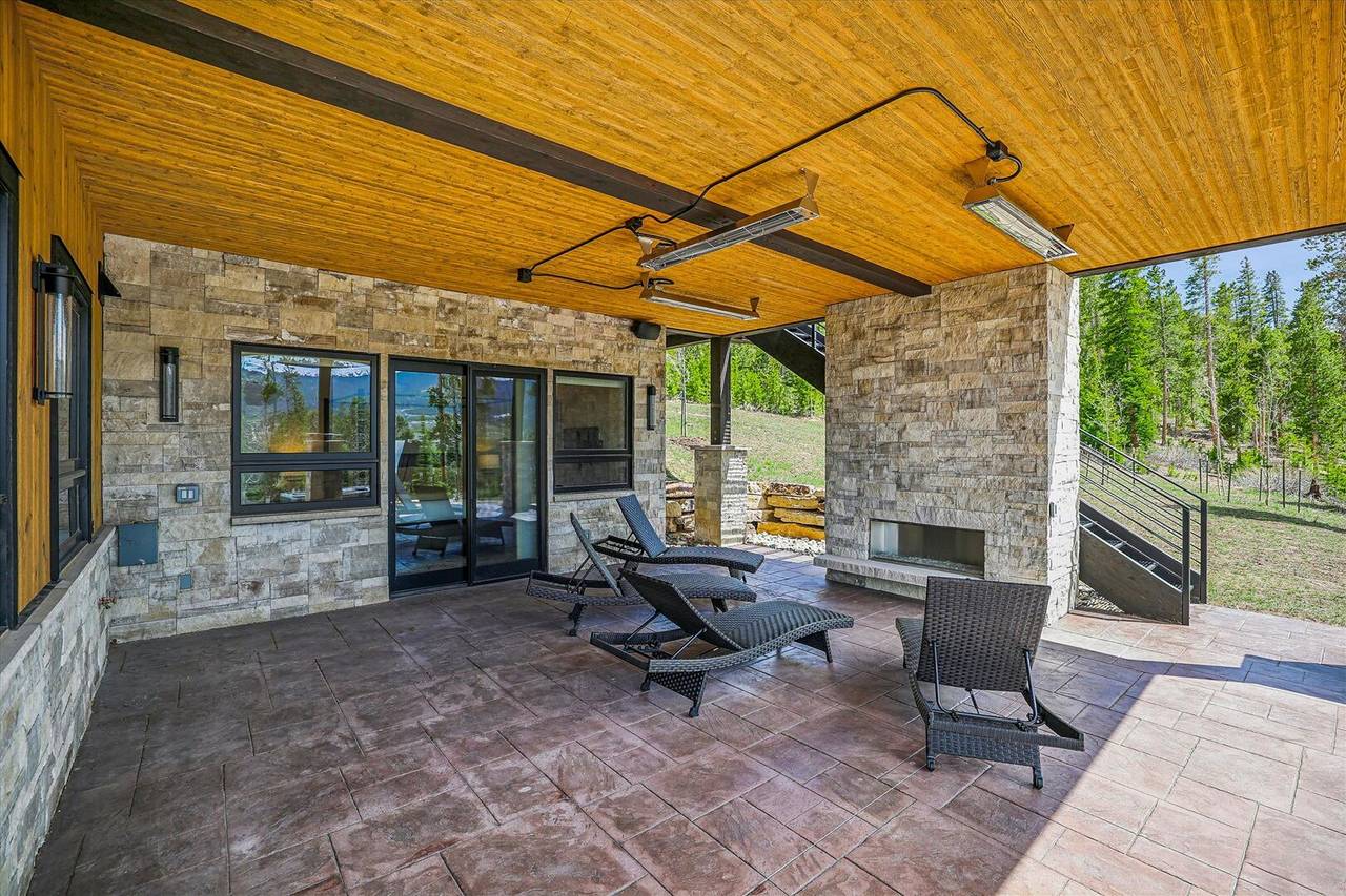 Exterior, The Crowne Summit, Breckenridge Vacation Rental Exterior, The Crowne Summit, Breckenridge Vacation Rental