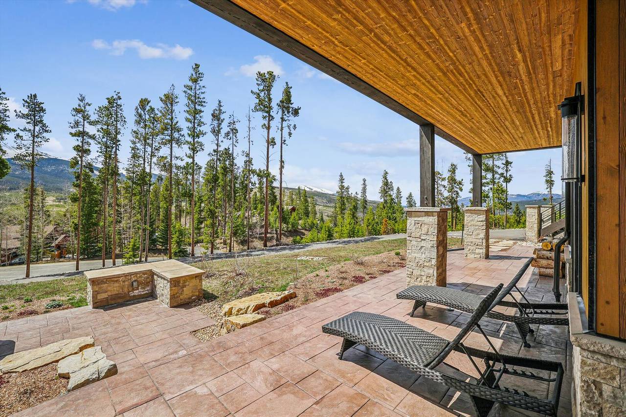 Exterior, The Crowne Summit, Breckenridge Vacation Rental Exterior, The Crowne Summit, Breckenridge Vacation Rental