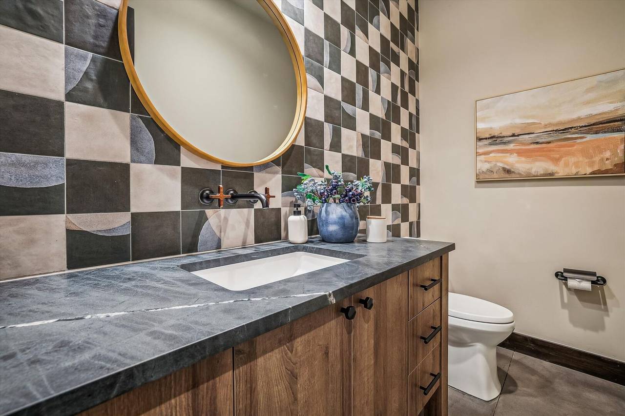 Bathroom, The Crowne Summit, Breckenridge Vacation Rental Bathroom, The Crowne Summit, Breckenridge Vacation Rental