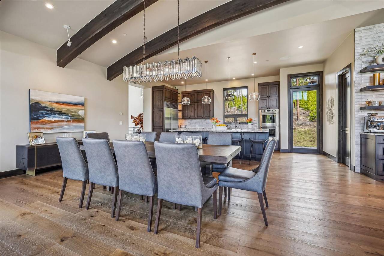 Dining Area, The Crowne Summit, Breckenridge Vacation Rental Dining Area, The Crowne Summit, Breckenridge Vacation Rental