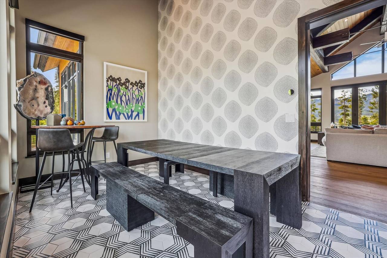 Dining Area, The Crowne Summit, Breckenridge Vacation Rental Dining Area, The Crowne Summit, Breckenridge Vacation Rental