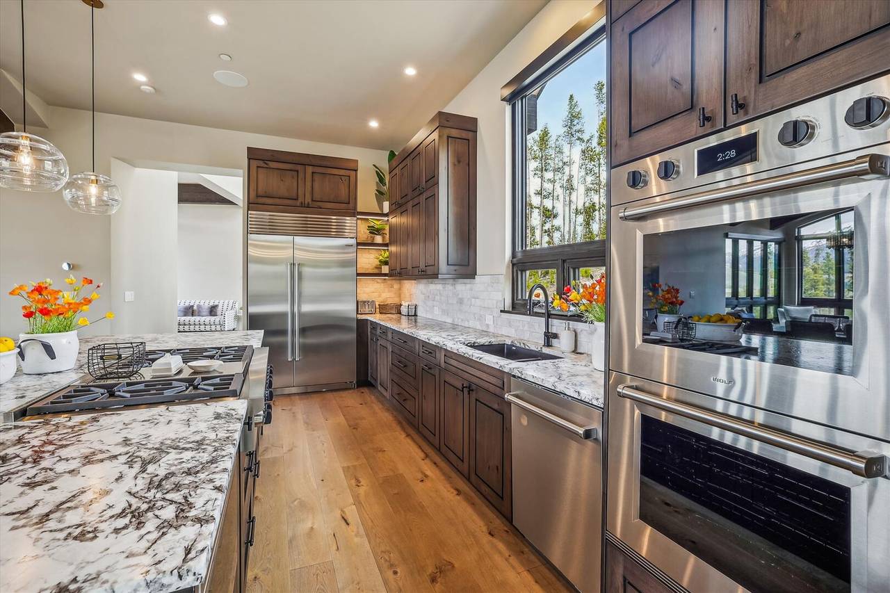 Kitchen, The Crowne Summit, Breckenridge Vacation Rental Kitchen, The Crowne Summit, Breckenridge Vacation Rental