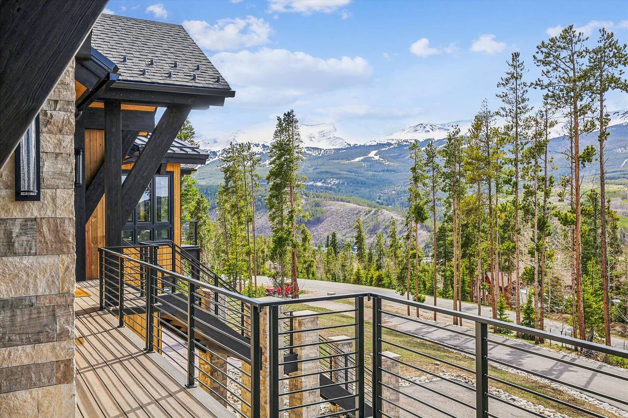 Exterior, The Crowne Summit, Breckenridge Vacation Rental Exterior, The Crowne Summit, Breckenridge Vacation Rental