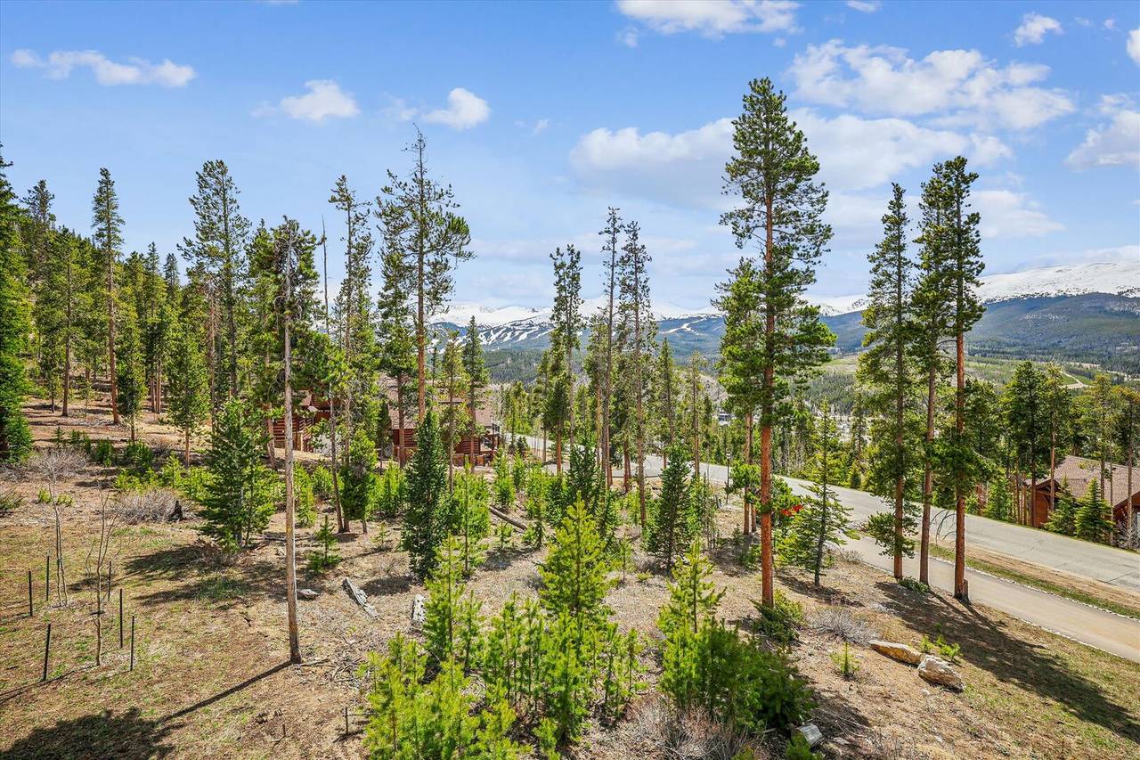 Exterior, The Crowne Summit, Breckenridge Vacation Rental Exterior, The Crowne Summit, Breckenridge Vacation Rental