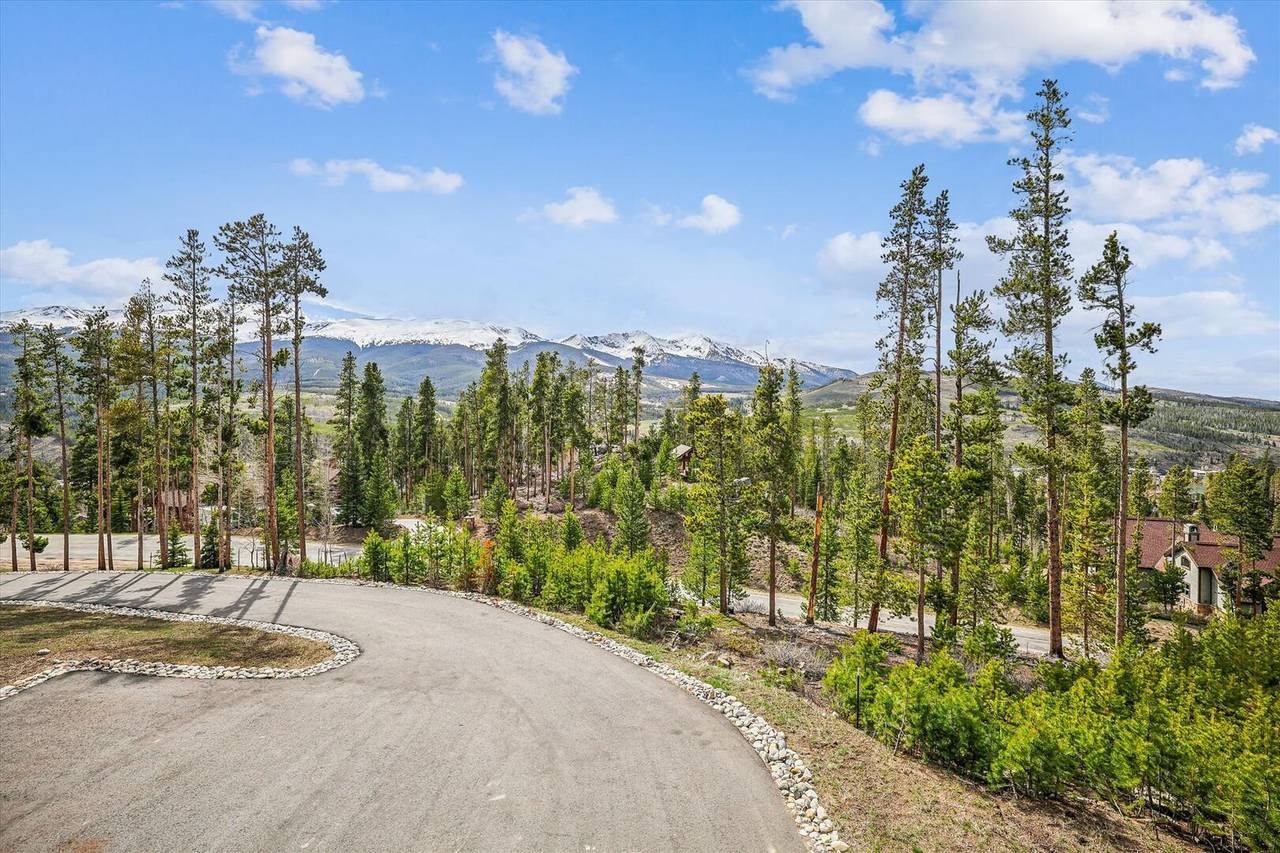 Exterior, The Crowne Summit, Breckenridge Vacation Rental Exterior, The Crowne Summit, Breckenridge Vacation Rental