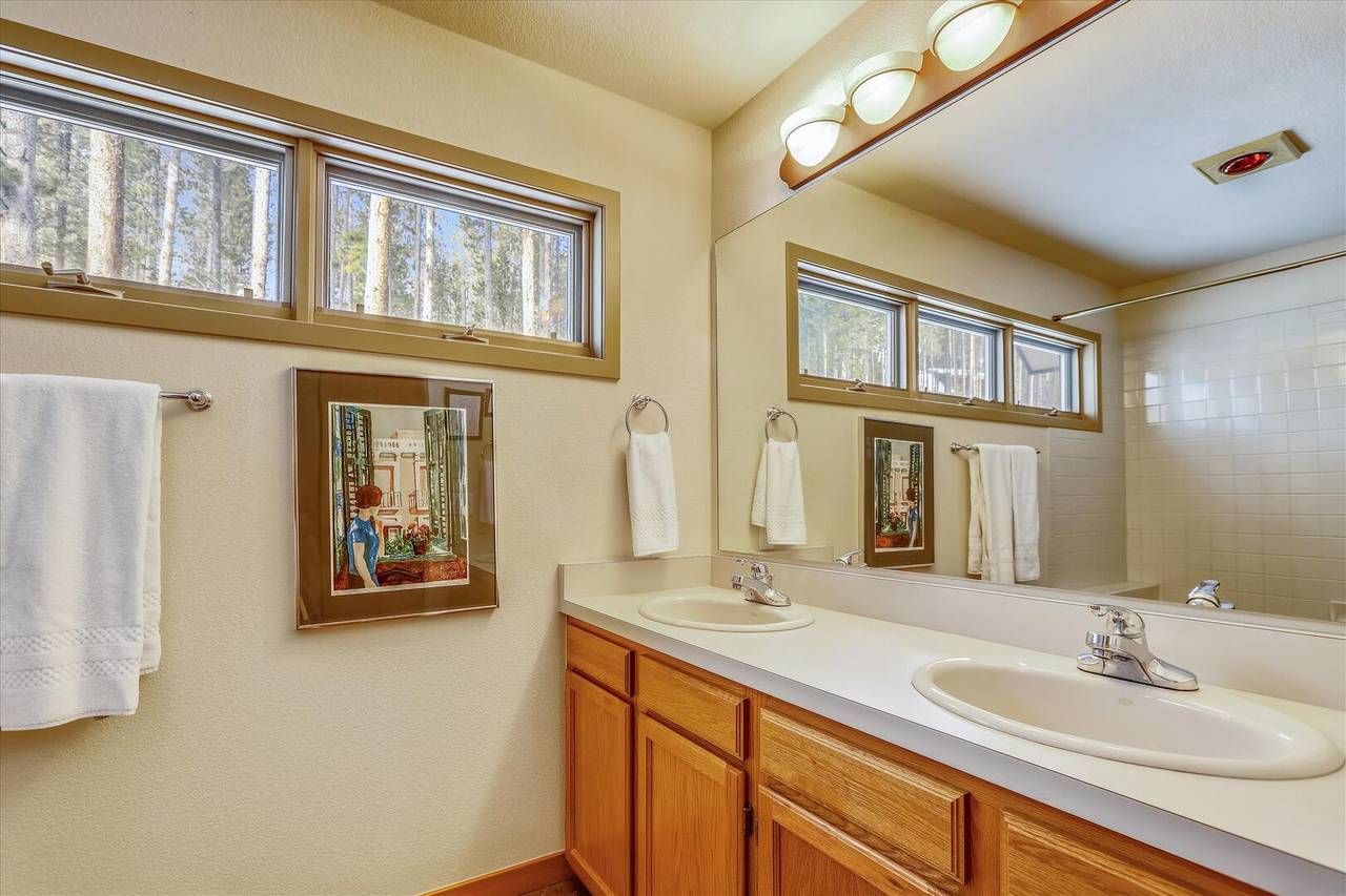 Bathroom, The Duck House, Breckenridge Vacation Rental Bathroom, The Duck House, Breckenridge Vacation Rental