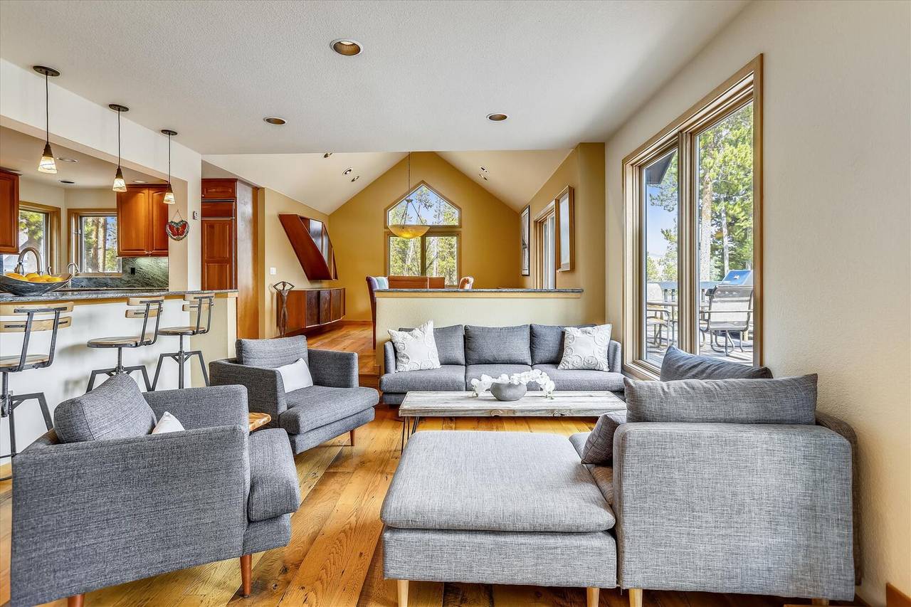 Living Room, The Duck House, Breckenridge Vacation Rental Living Room, The Duck House, Breckenridge Vacation Rental