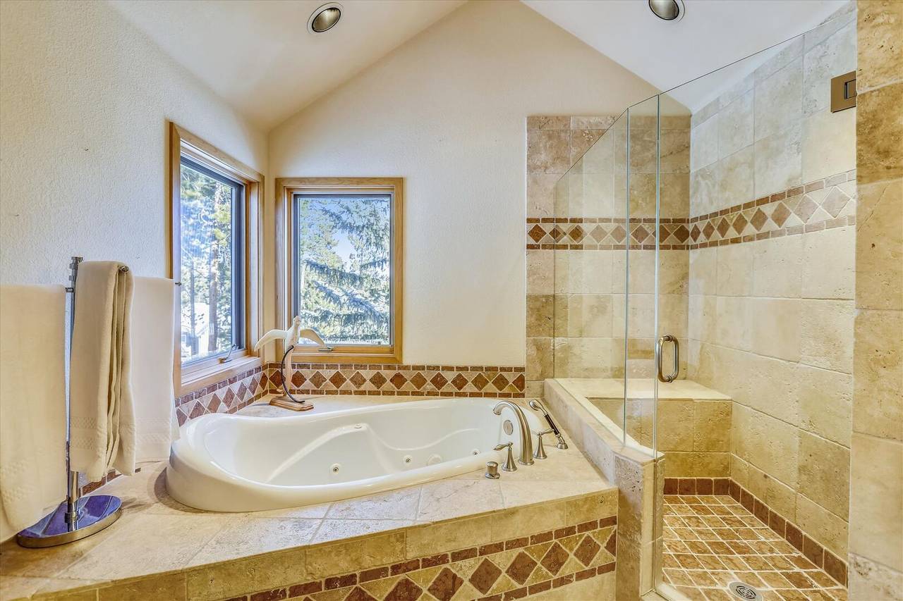 Bathroom, The Duck House, Breckenridge Vacation Rental Bathroom, The Duck House, Breckenridge Vacation Rental