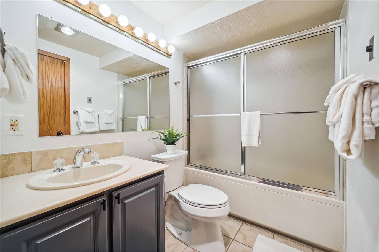 Bathroom, Twins Getaway at Meadow Creek, Breckenridge Vacation Rental Bathroom, Twins Getaway at Meadow Creek, Breckenridge Vacation Rental