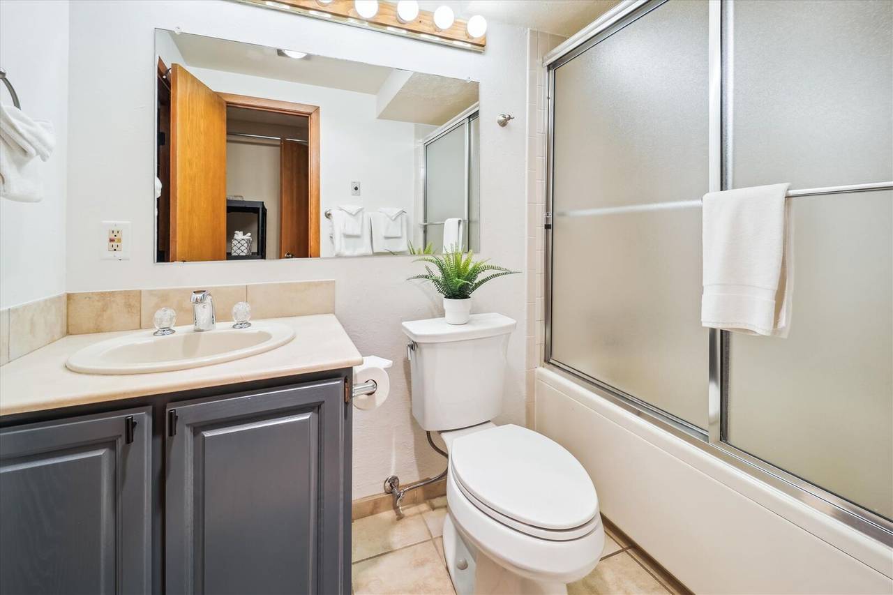 Bathroom, Twins Getaway at Meadow Creek, Breckenridge Vacation Rental Bathroom, Twins Getaway at Meadow Creek, Breckenridge Vacation Rental