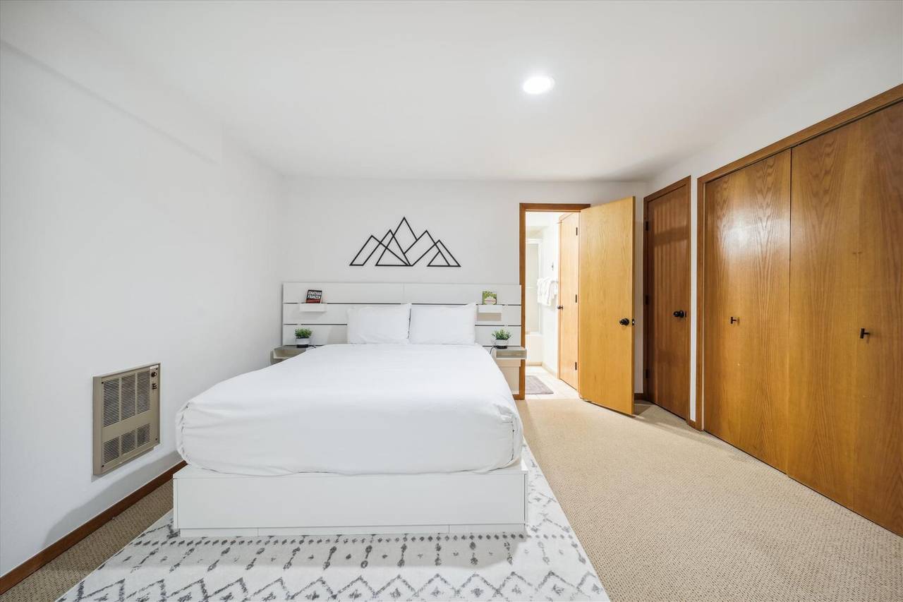 Bedroom, Twins Getaway at Meadow Creek, Breckenridge Vacation Rental Bedroom, Twins Getaway at Meadow Creek, Breckenridge Vacation Rental