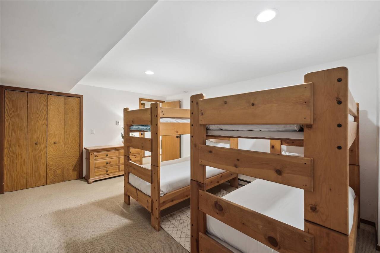 Bedroom, Twins Getaway at Meadow Creek, Breckenridge Vacation Rental Bedroom, Twins Getaway at Meadow Creek, Breckenridge Vacation Rental