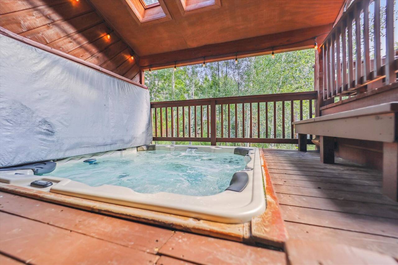 Hot Tub, Twins Getaway at Meadow Creek, Breckenridge Vacation Rental Hot Tub, Twins Getaway at Meadow Creek, Breckenridge Vacation Rental